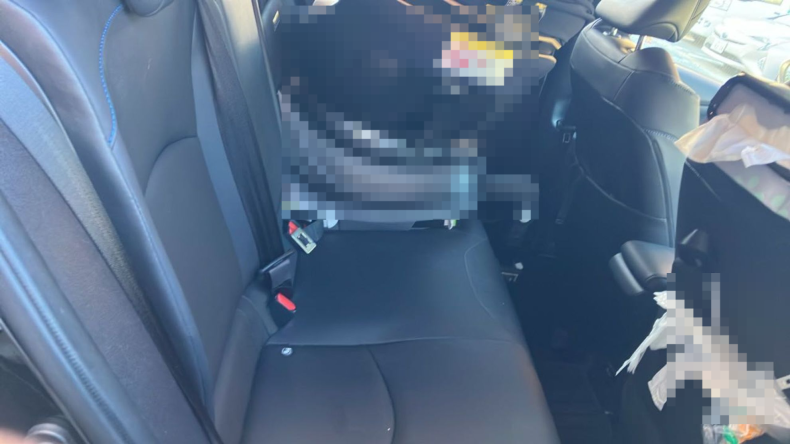 内装後方シート