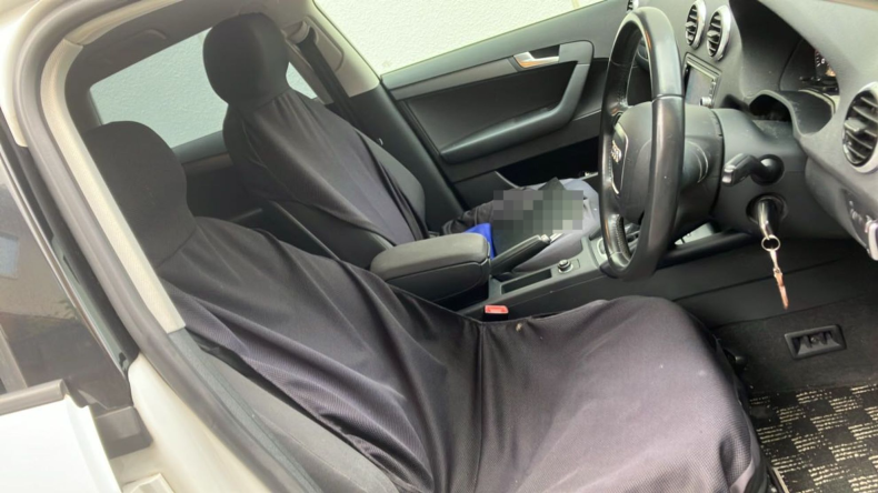 内装前方シート