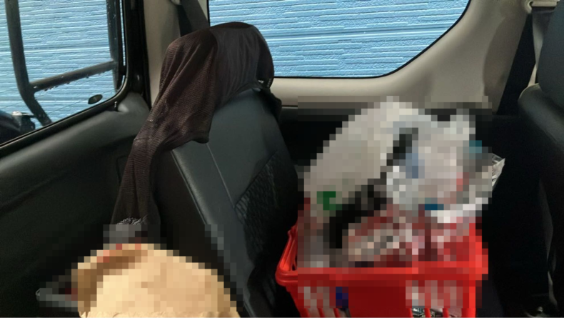 内装後方シート