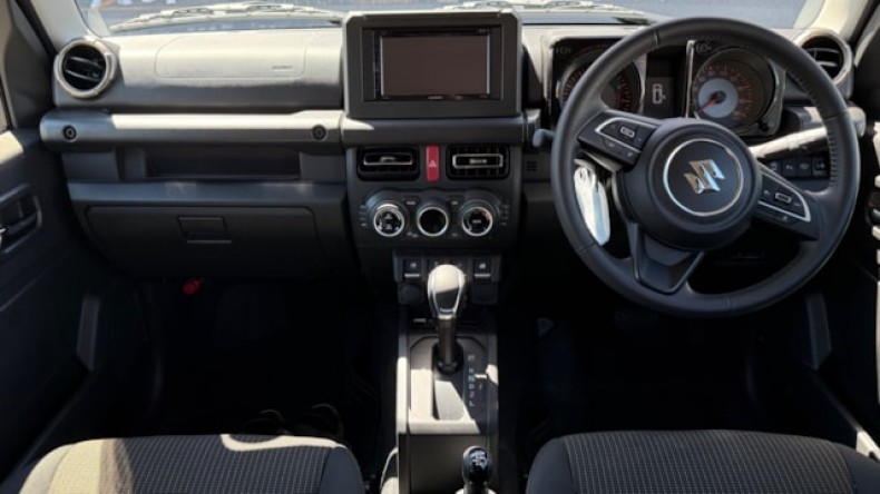 内装インパネ全体