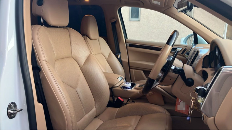 内装前方シート