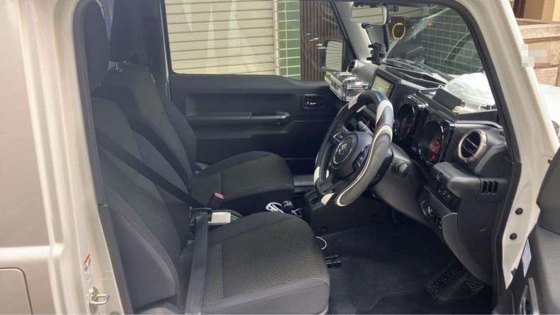 内装前方シート