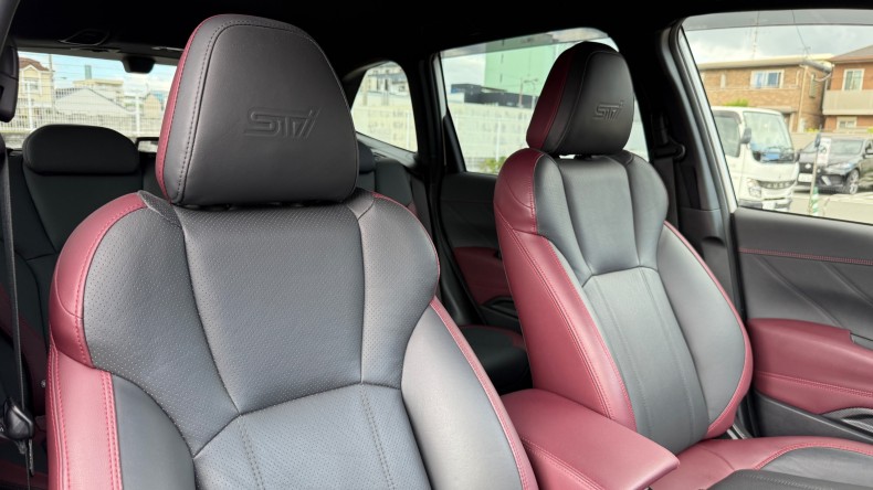 内装前方シート