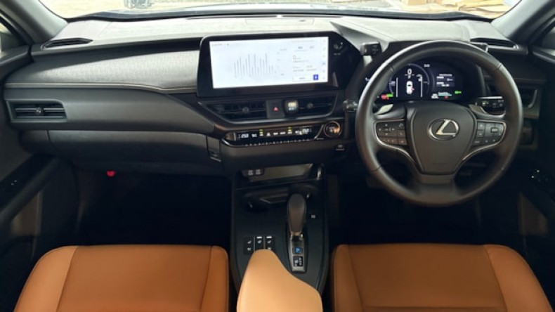 内装インパネ全体