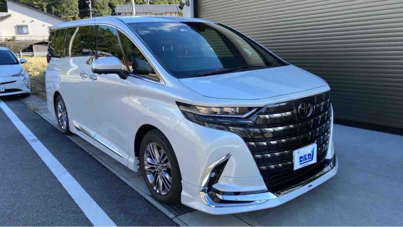 トヨタ アルファードの売買実績画像