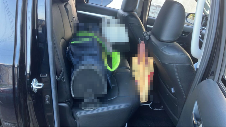 内装後方シート