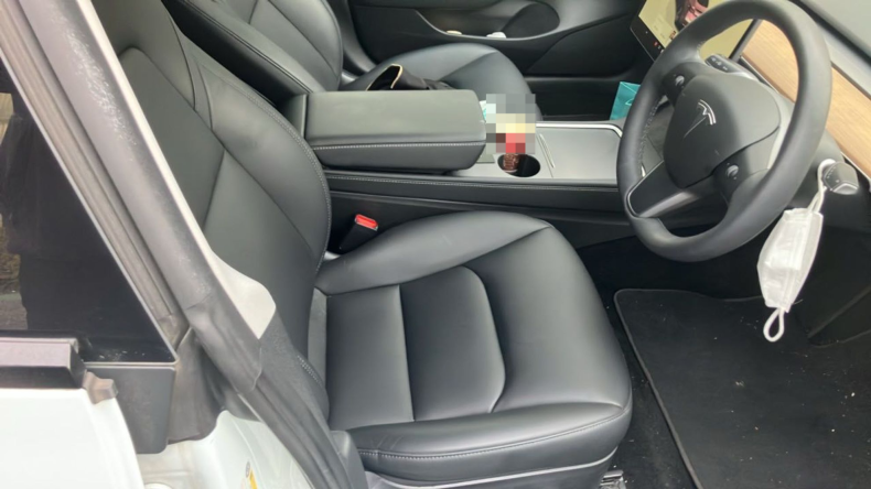 内装前方シート