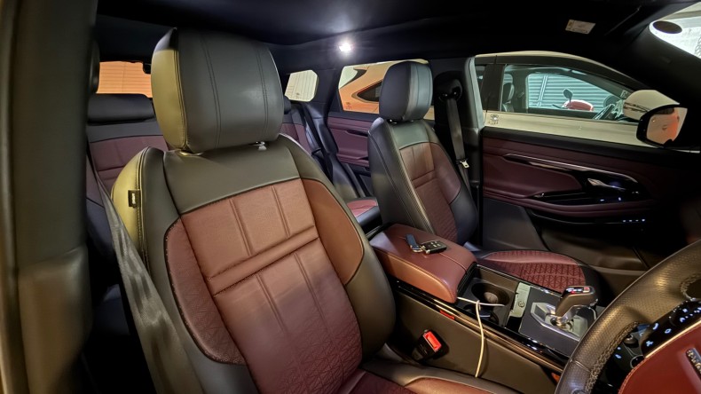 内装前方シート