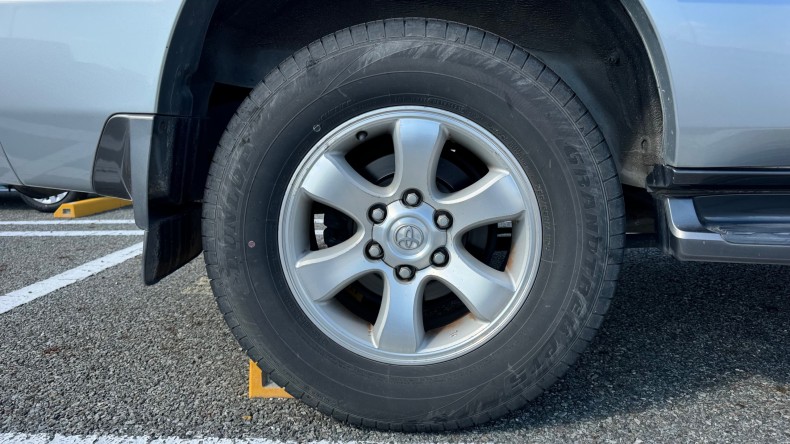 タイヤホイール後