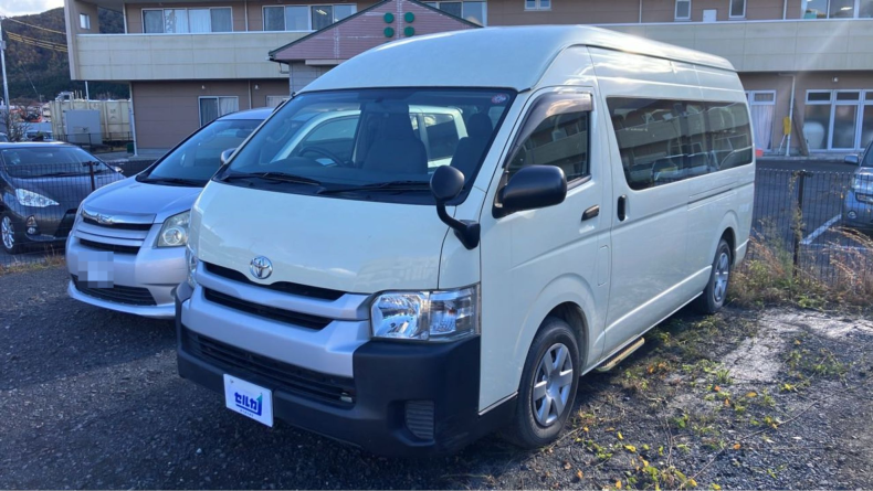 トヨタ ハイエースコミューターの売買実績画像