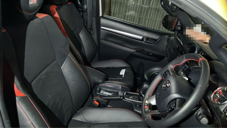 内装前方シート