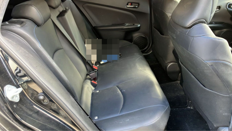 内装後方シート