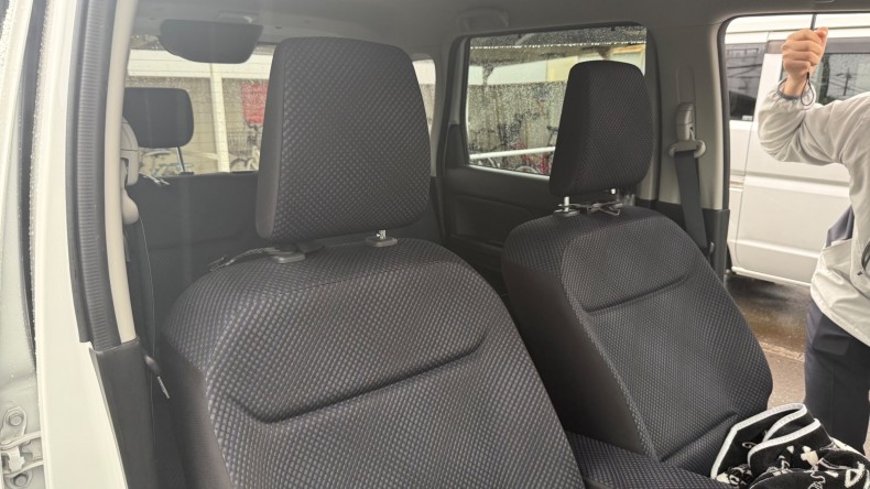 内装前方シート