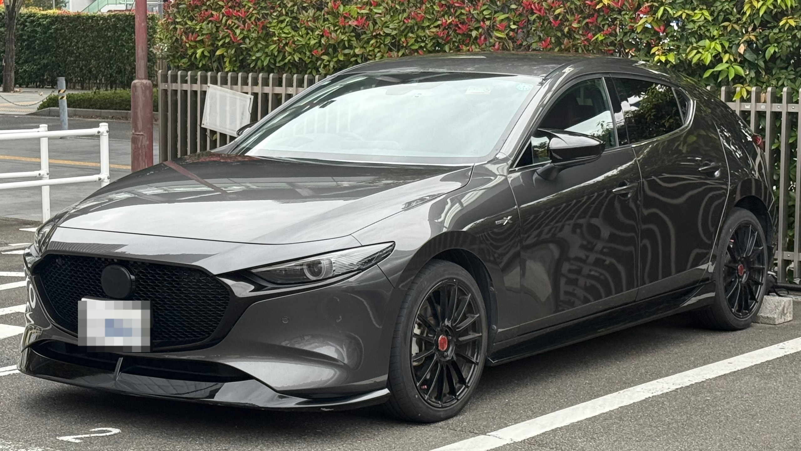 2025年11月成約のＭＡＺＤＡ３ファストバック Ｘバーガンディ セレクションのメイン画像