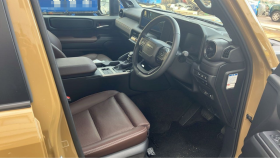 内装前方シート