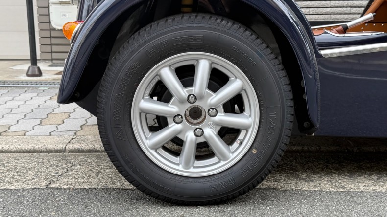 タイヤホイール後