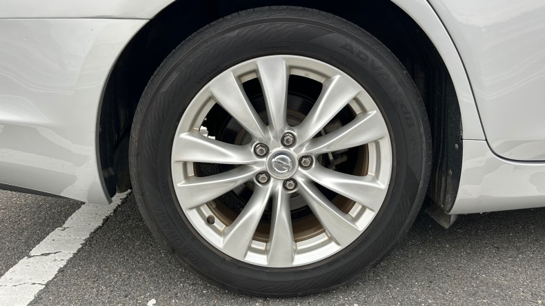 タイヤホイール後