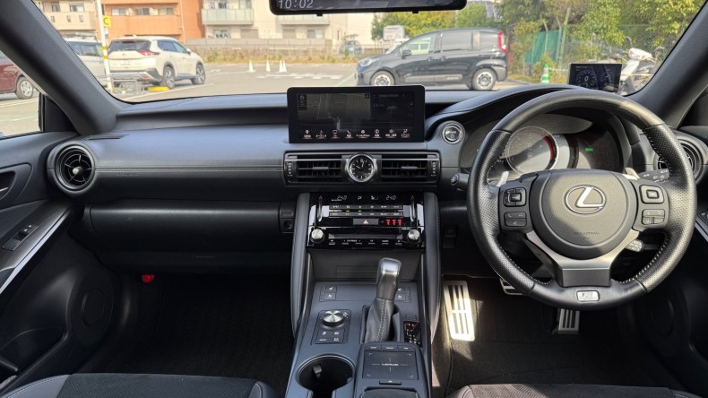 内装インパネ全体