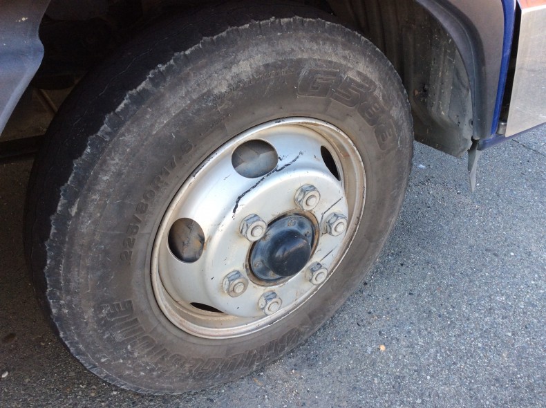 タイヤホイール後