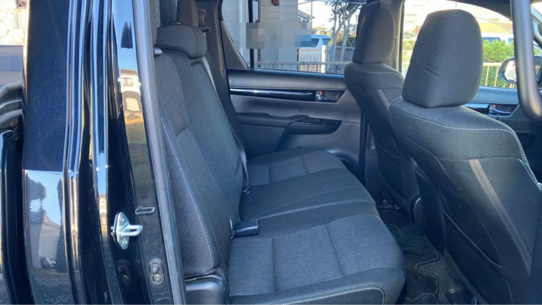 内装後方シート