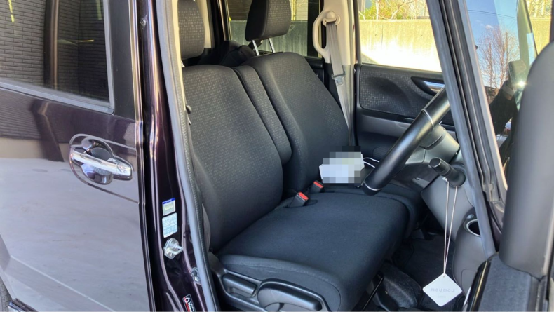 内装前方シート