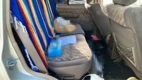 内装後方シート