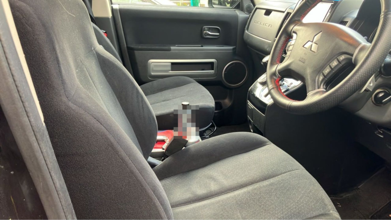 内装前方シート