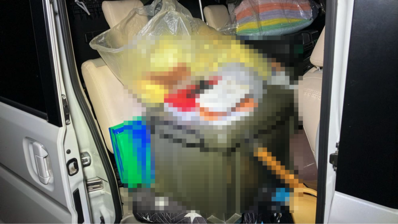 内装後方シート