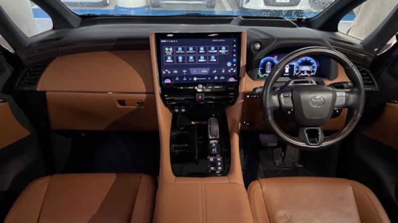 内装インパネ全体