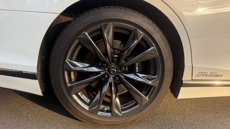 タイヤホイール後