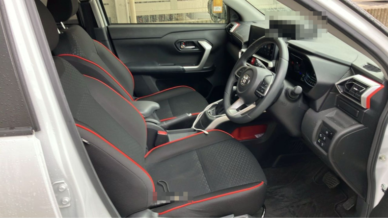 内装前方シート