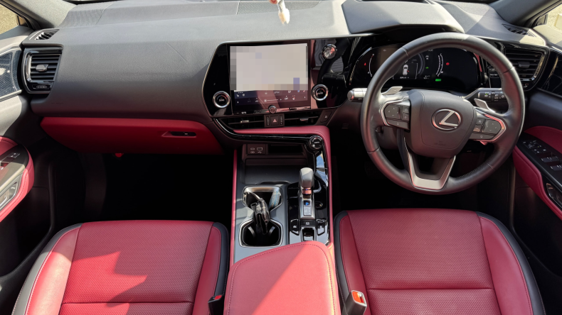 内装インパネ全体