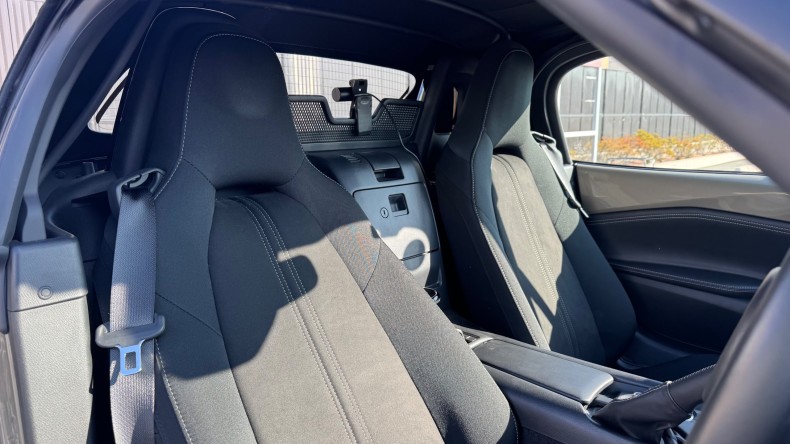 内装前方シート