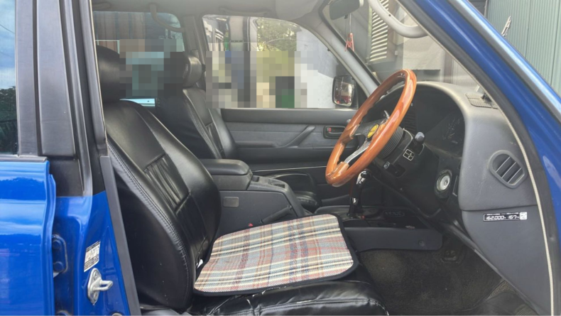 内装前方シート