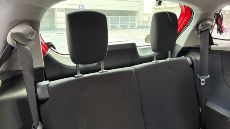 内装後方シート