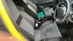 内装前方シート