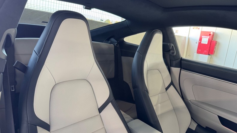 内装前方シート