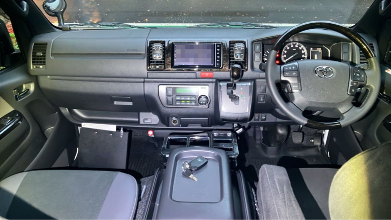 内装インパネ全体