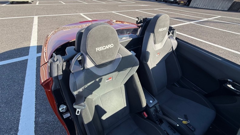 内装前方シート