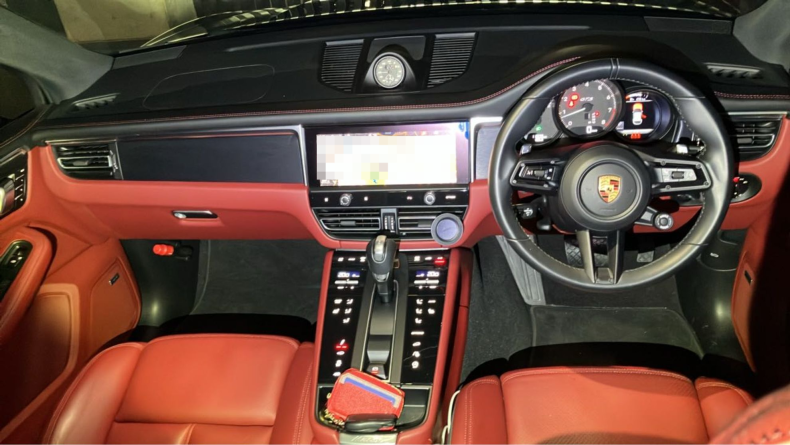 内装インパネ全体