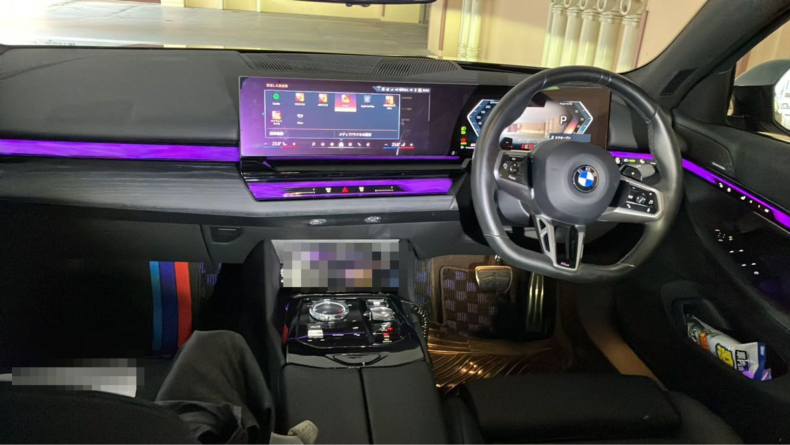 内装インパネ全体