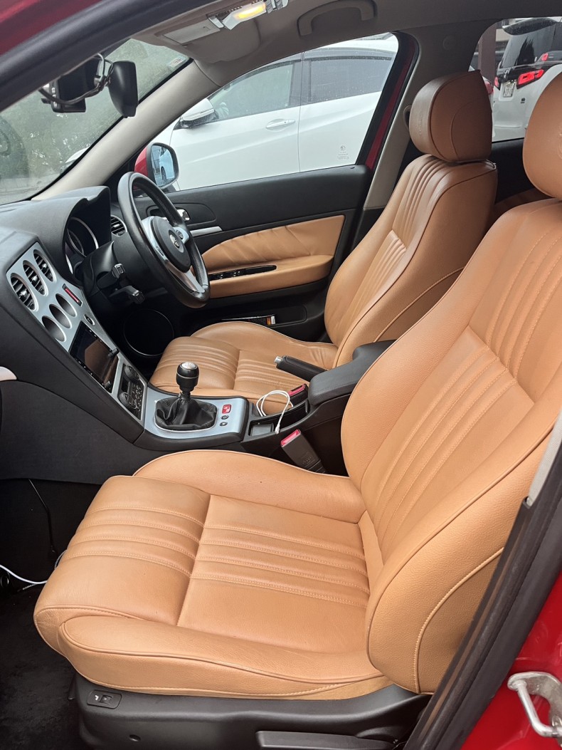 内装前方シート