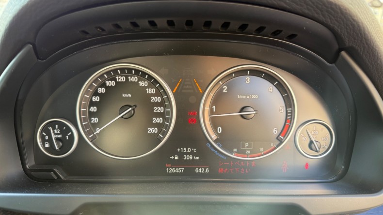 内装メーター