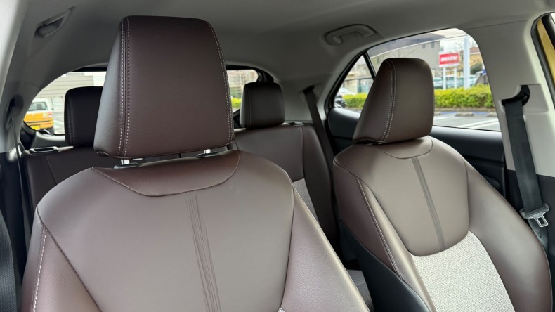 内装前方シート