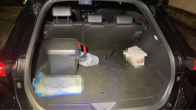 内装トランク