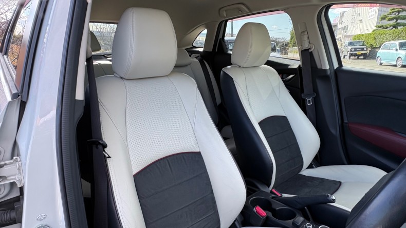 内装前方シート