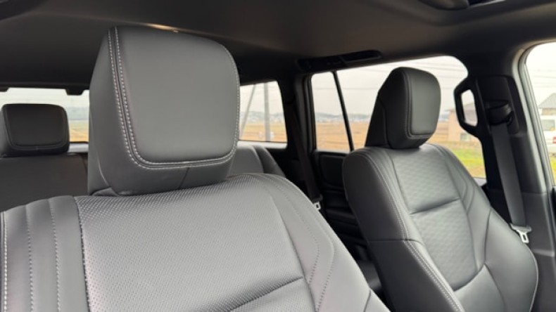 内装前方シート