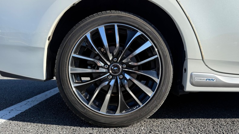 タイヤホイール後