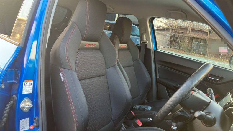 内装前方シート