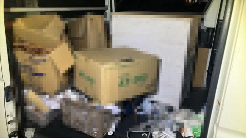 内装後方シート